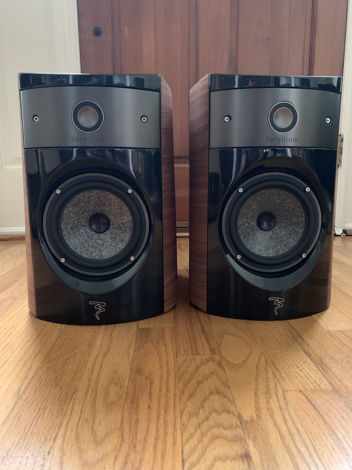 Focal Electra 1008 Be II and Matching Stands - Pristine...