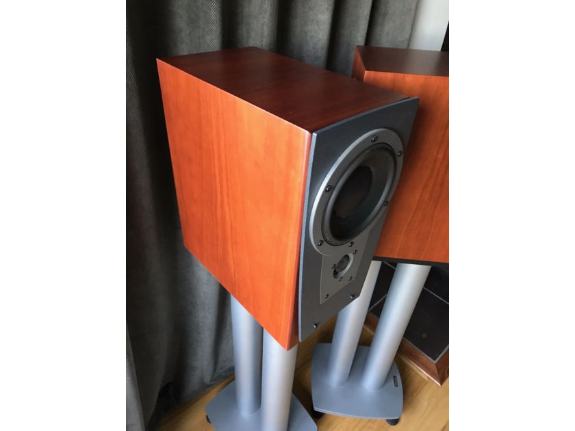 Dynaudio Contour S1.4 Cherry with Stands