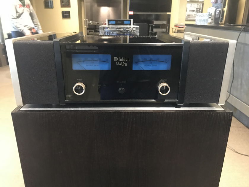 McIntosh McAire Integrated Audio System  –  Demo