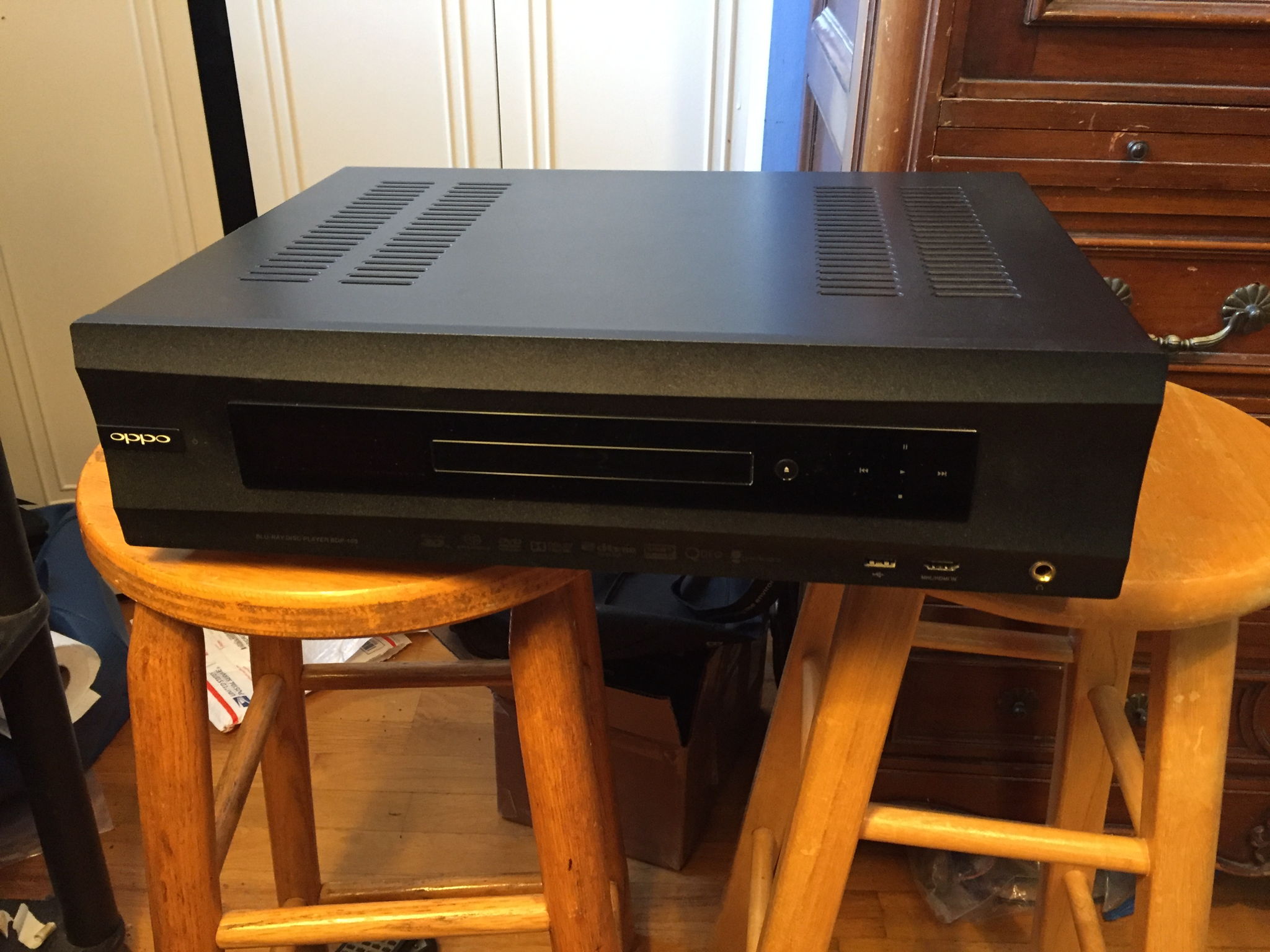 OPPO BDP-105 Blu-ray, SACD, CD Player, DAC, w/ Box, Acc...
