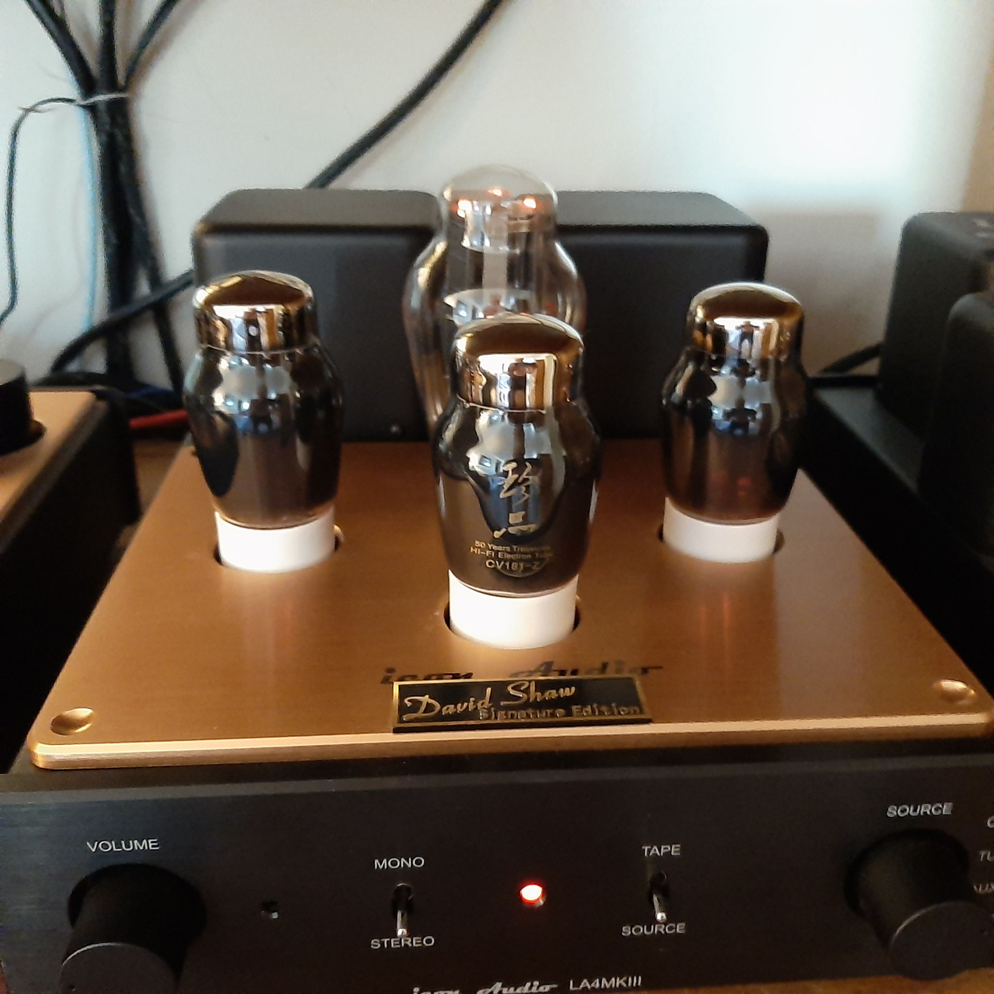 Icon Audio LA4 MKIII Tube In-Line Preamp. Absolute Soun... 2