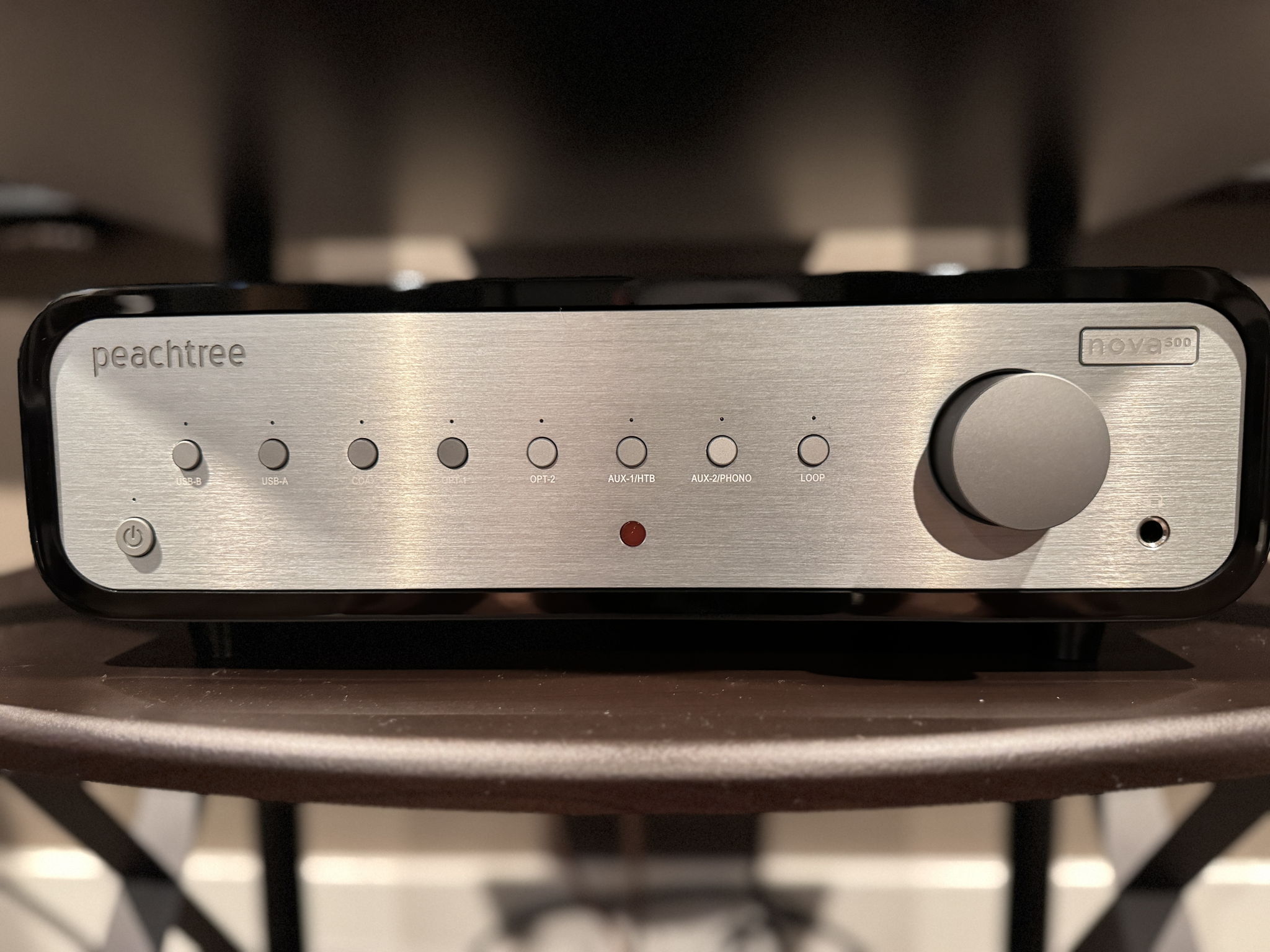 Peachtree Audio Nova 500 3