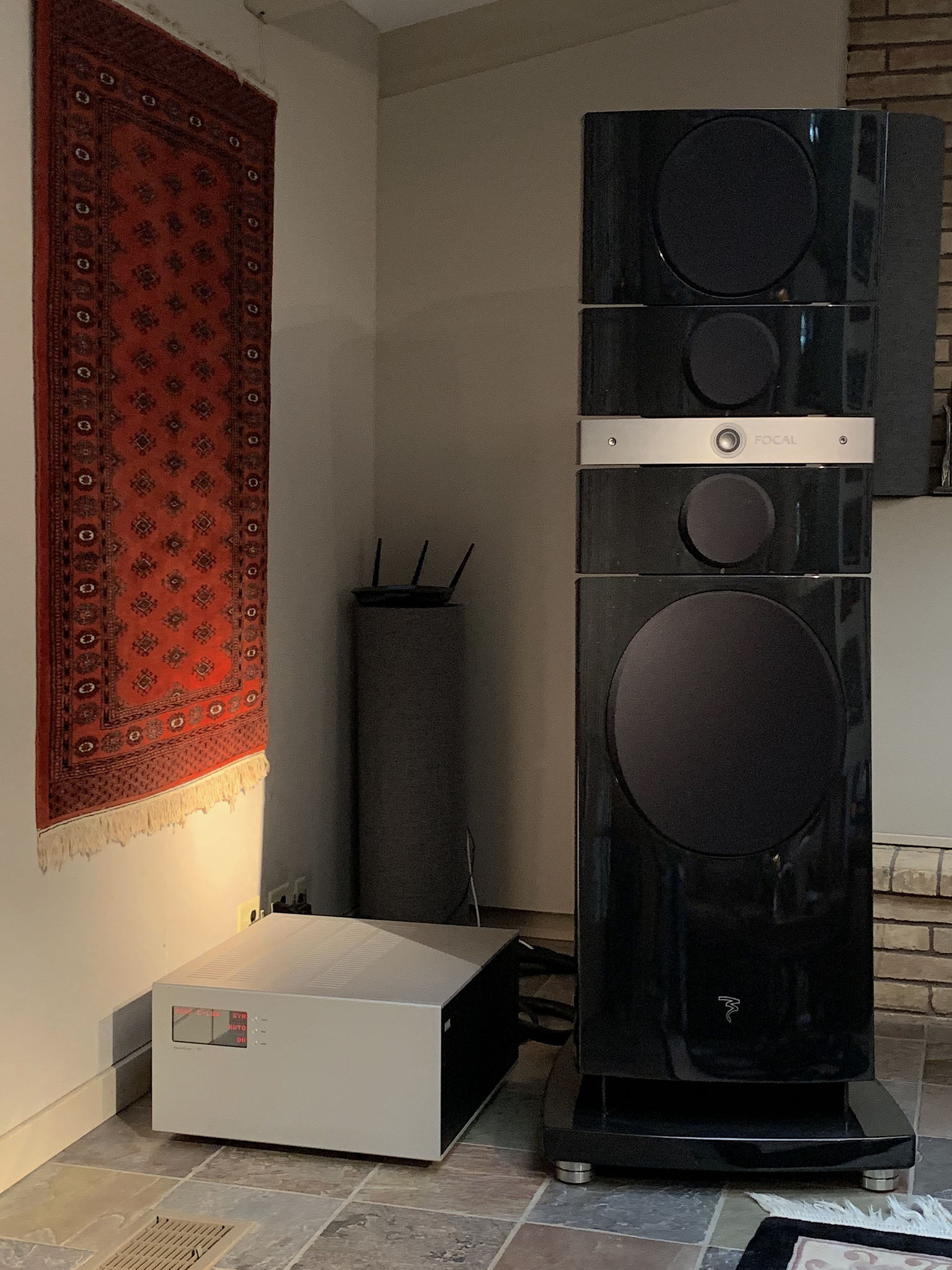 Soulution 701 mono block with Focal Grande EM