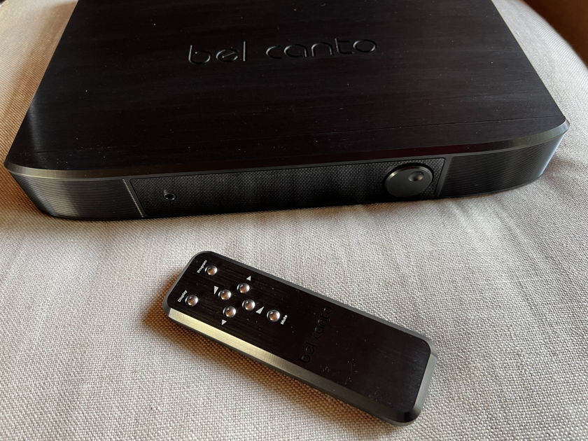 Bel Canto Design EX Black - Network Player + DAC + Integrated Amplifier