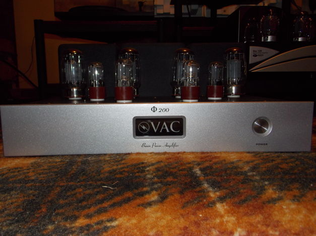 VAC Phi 200 amplifier