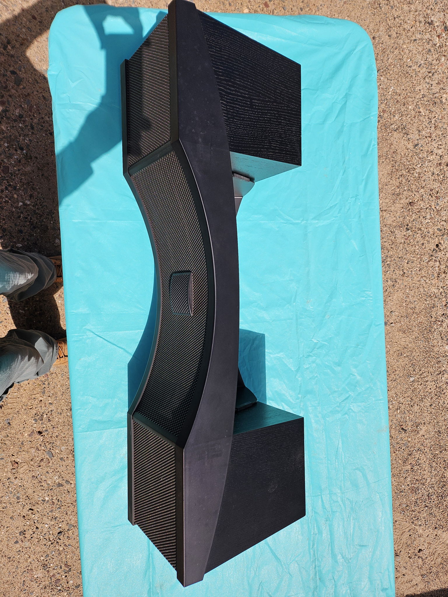 Martin Logan Stage center channel 2