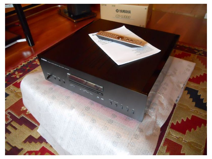 Yamaha CD-S3000 SACD player - Excellent condition - Make offer