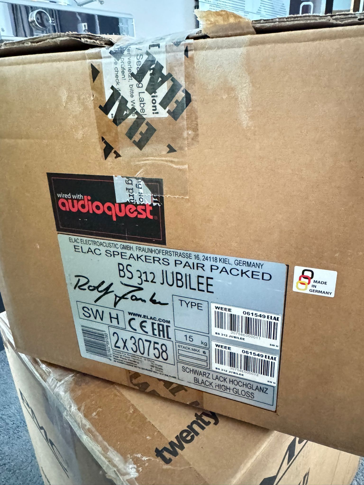 Elac BS312 BS-312 Jubilee speakers in black 9