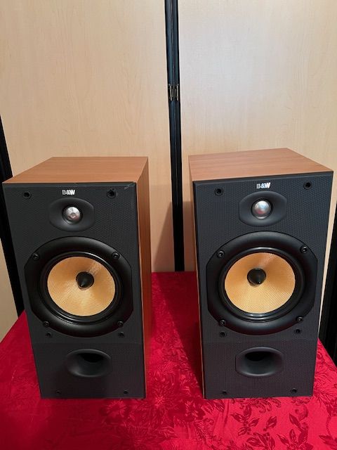 B&W (Bowers & Wilkins) DM-602 s2 2