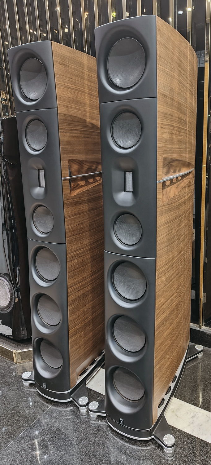 Borresen 05 Silver Supreme Edition loudspeakers . Free ... 2