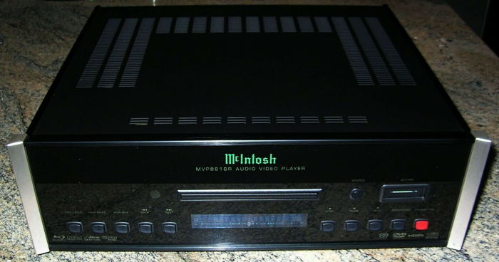 McIntosh DEALER:  MVP-881 Universal Blu Ray + CD + SACD...