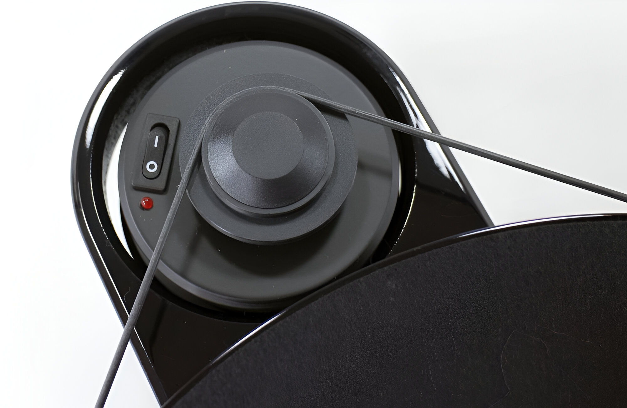 Pro-Ject RPM-1 "Carbon" Turntable - Gloss Black, Sumiko... 7