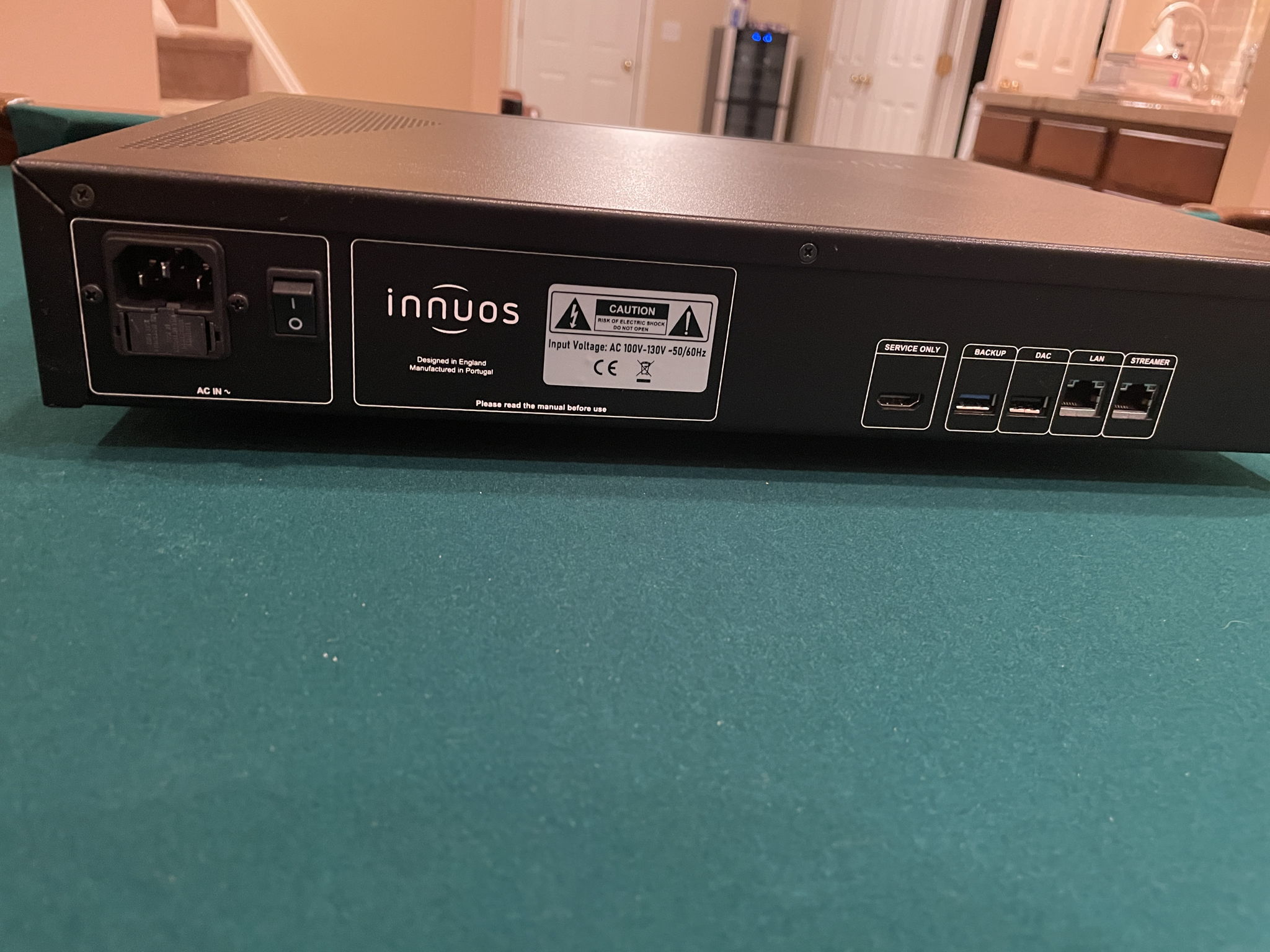 Innuos ZENith Mk 3 black 2tb HDD  - Mint demo 2