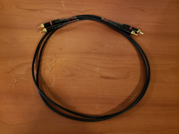 Moray James Interconnect Cable. 1 meter. RCA.