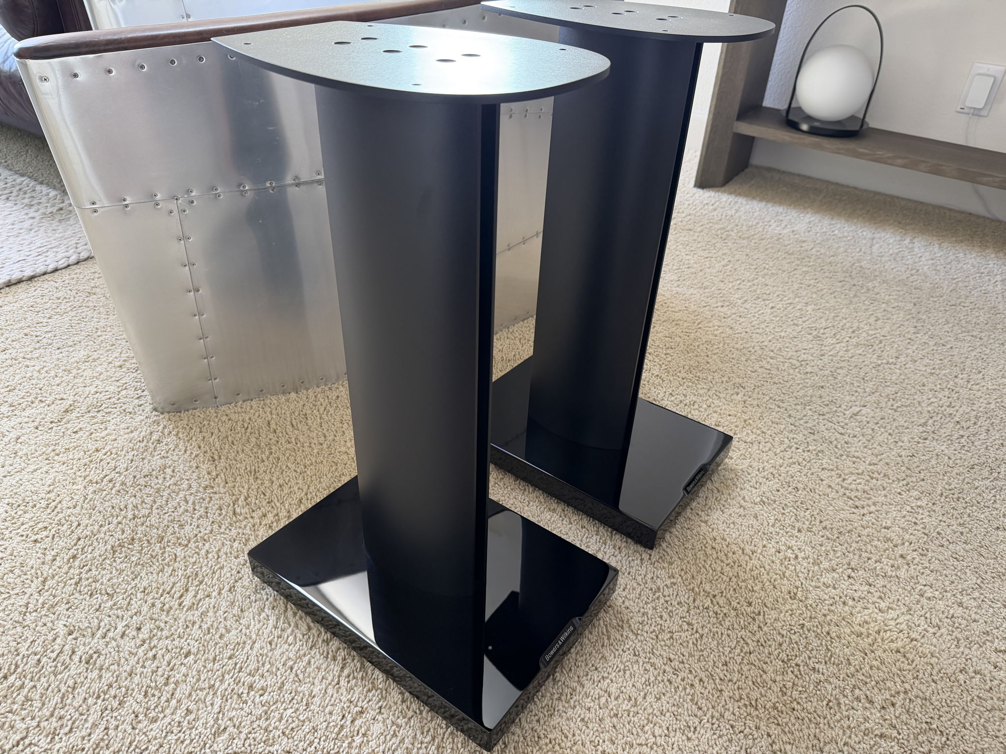 Bowers & Wilkins FS-805 D4 B&W 805 D4 Loudspeaker Stands 4