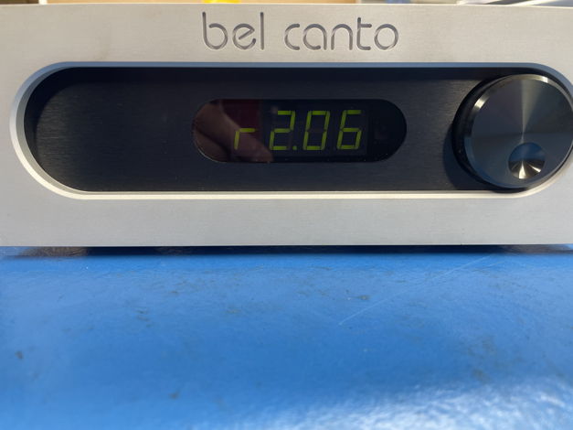 Bel Canto Design S-300iD