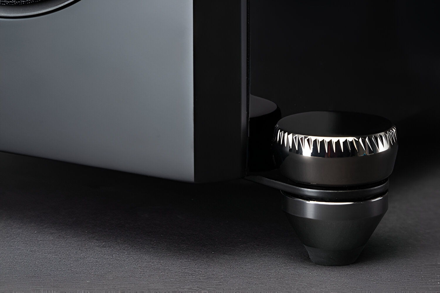 Rigid Adjustable-Level Aluminum Cone Feet