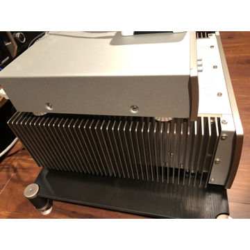 Parasound Halo A21 Amplifier (Silver)