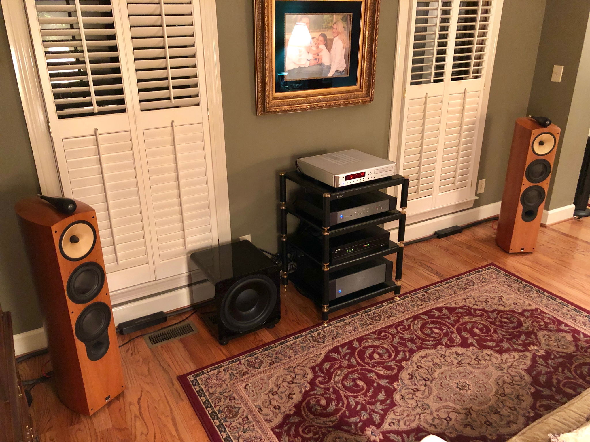 2 Channel System Krell, SVS, B&W 