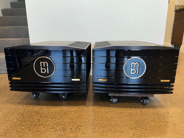 MBL 9008 A Monoblock Amplifiers -- Excellent Condition ...