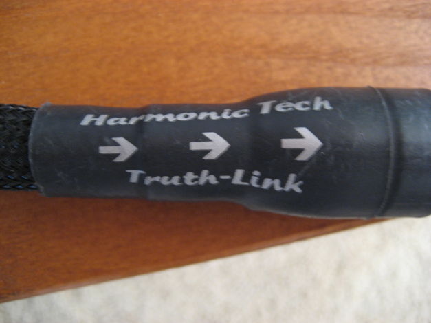 Harmonic Technology Truthlink 1M XLRs