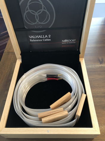 Nordost Valhalla 2, 3 meter speaker cables spades