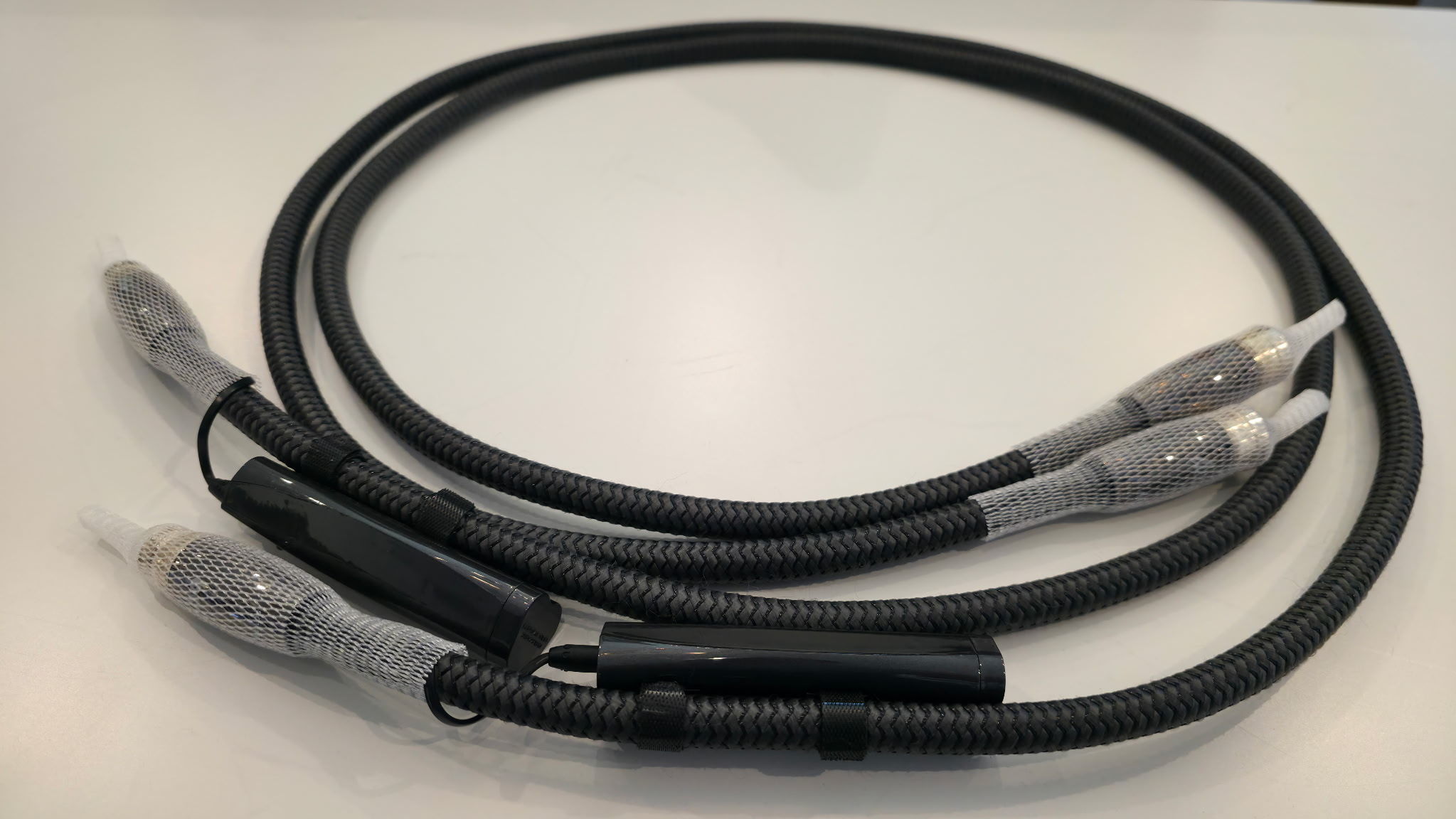 Audioquest WEL Signature XLR 1M Pair Balanced Interconn... 2