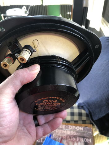 good speaker has factory seal intact