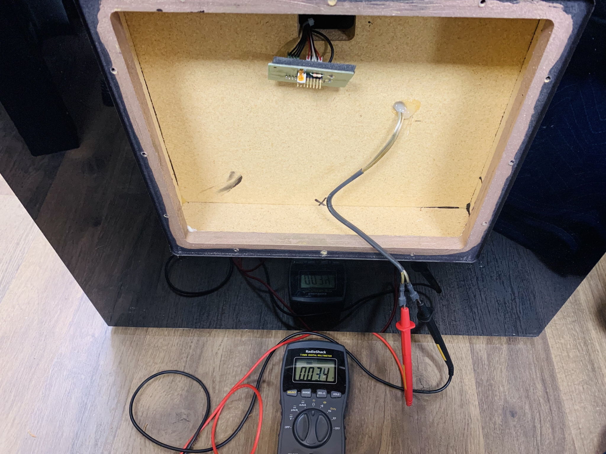 Velodyne HGS-18, high-end 18-inch powered subwoofer SN#... 8