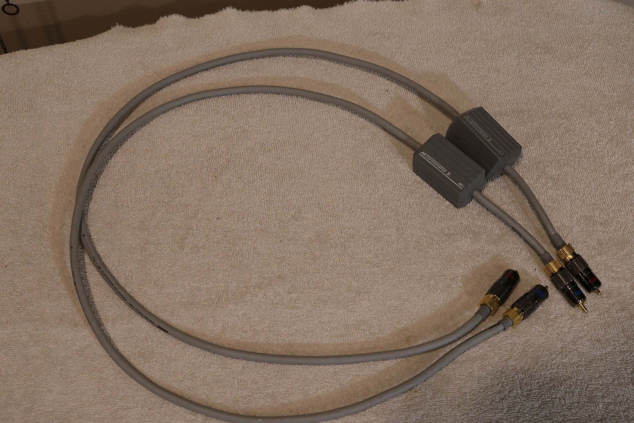 MIT Terminator 2 Interconnects - 1M pair For Sale | Audiogon