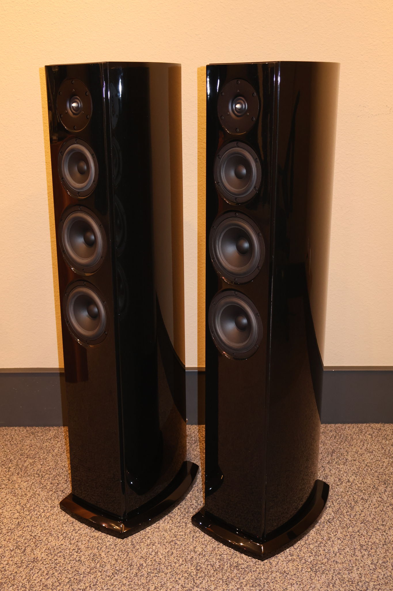 Aerial Acoustics Model 6T Floorstanding Speakers 9