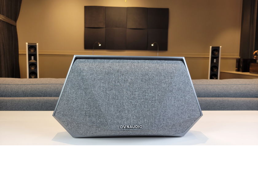 dynaudio music3 スピーカー　ライトグレー DYNAUDIO Music3 ﾗｲﾄｸﾞﾚｰ A 079 dynaudio music3 スピーカー ライト