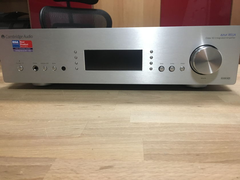 Cambridge Audio 851a Integrated Amplifier Demo  Warranty Includes Shipping and Paypal