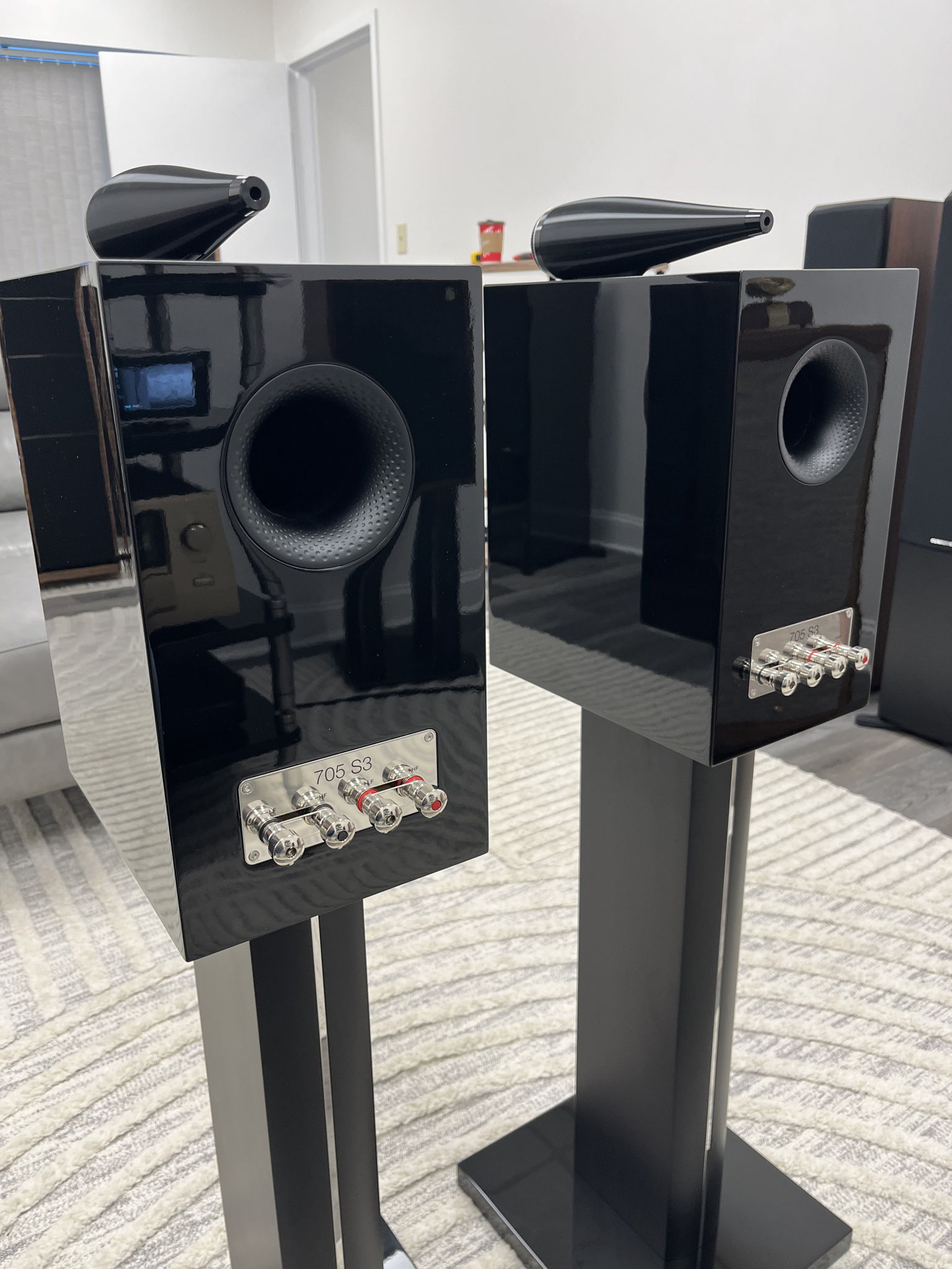 Bowers & Wilkins 705 S3 with Matching Stands 5