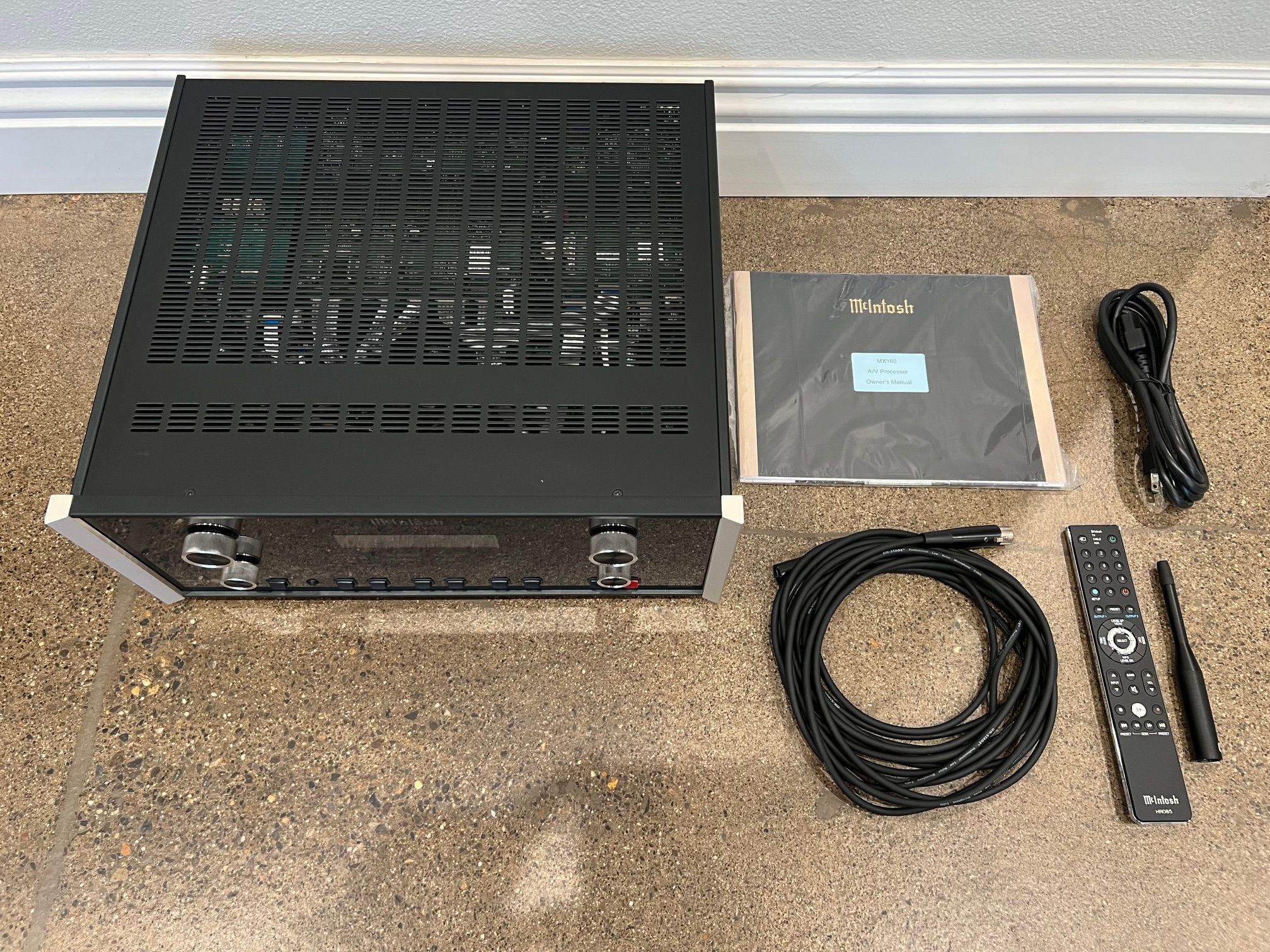 McIntosh MX-160 AV Processor -- * EXCELLENT * Condition... 7