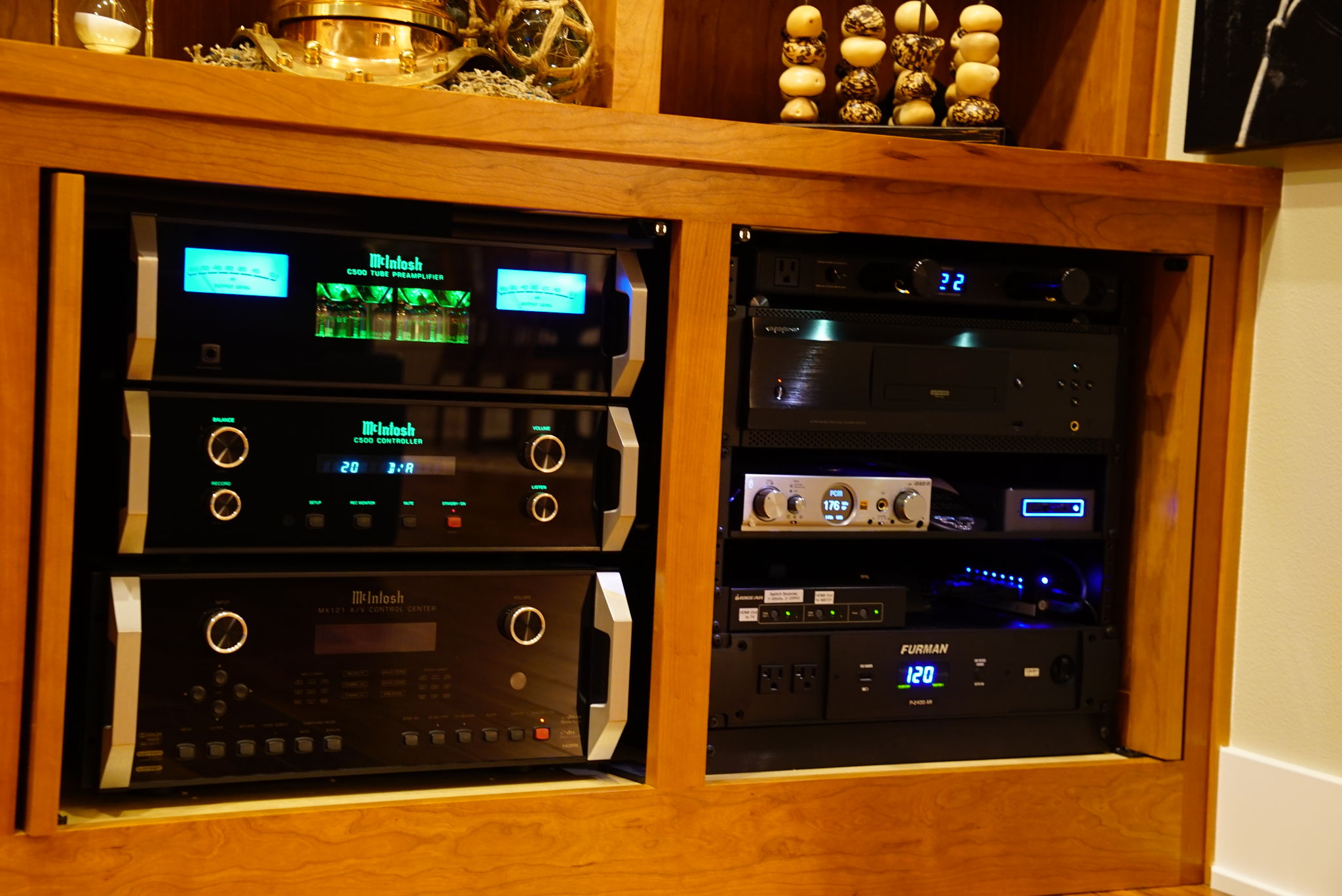 Custom rack handles on the C500T preamp.