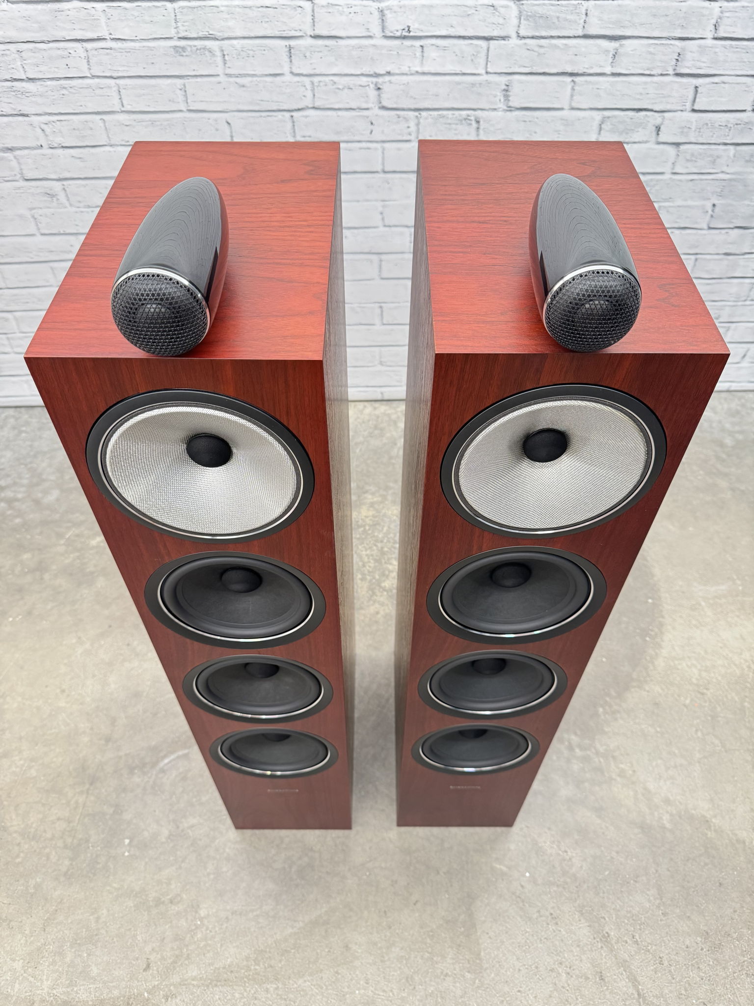 B&W (Bowers & Wilkins) 702 S2 Floor Standing Speakers i... 8