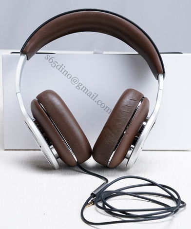 B&W (Bowers & Wilkins) P9 Signature Headphones Like New...