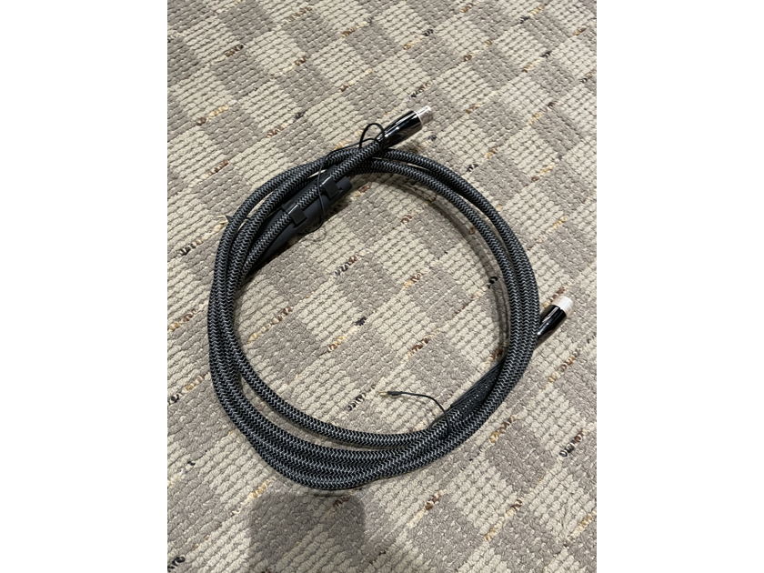 AudioQuest Wolf subwoofer cable