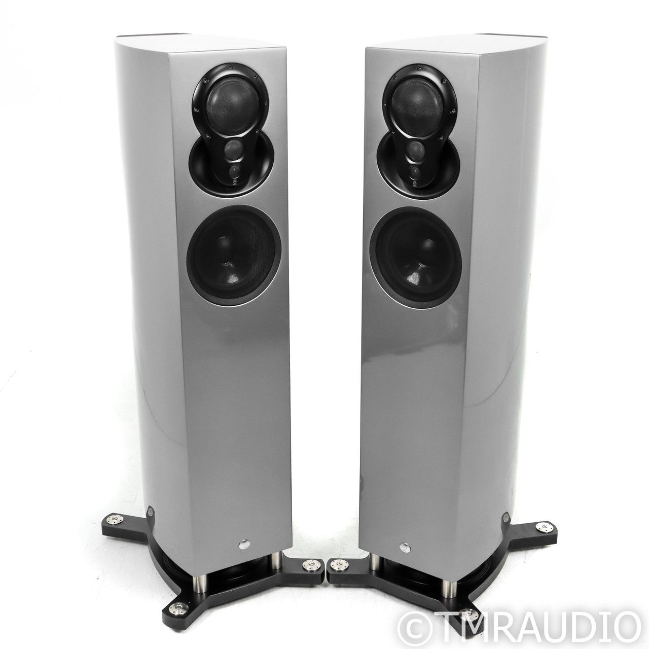 Linn Akubarik Exakt Active Floorstanding Speakers; Kata...