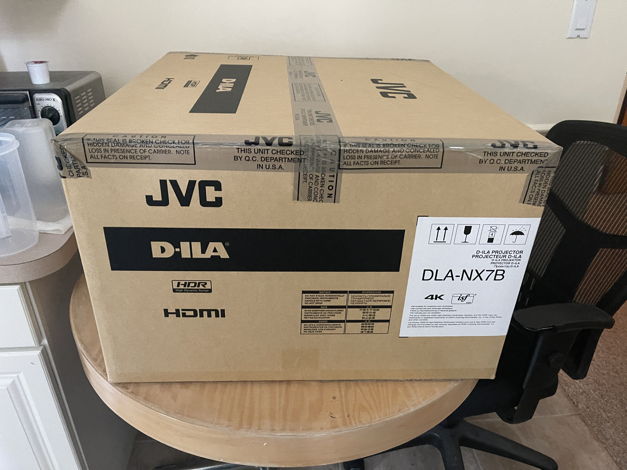 JVC DLA-NX7 Native 4K Projector