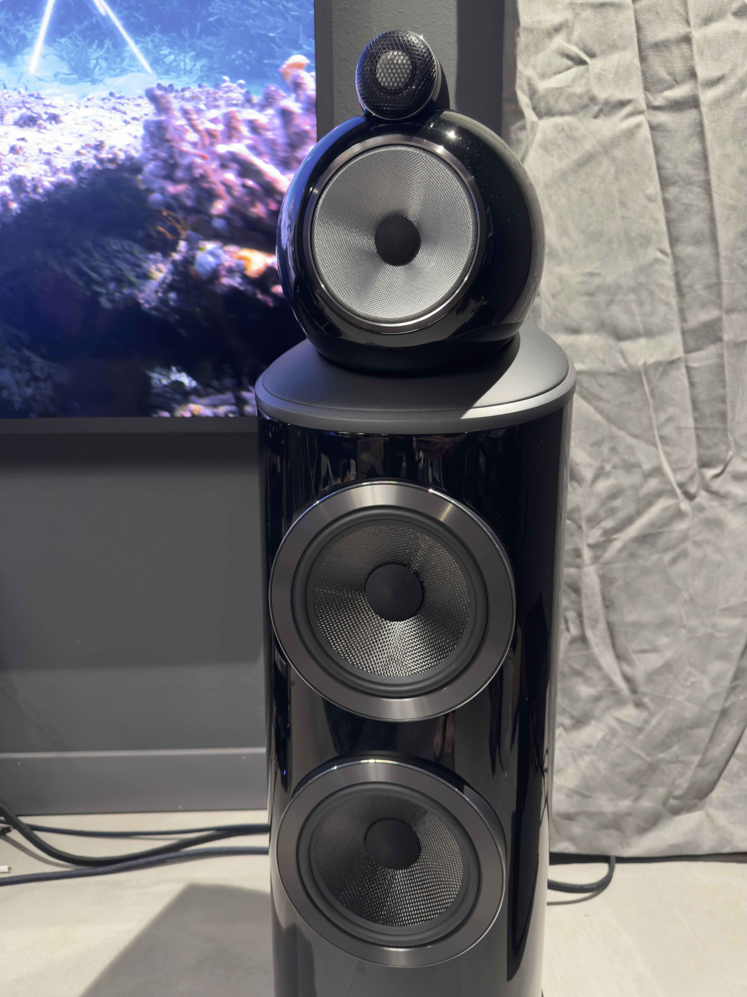 B&W (Bowers & Wilkins) 803D4 6