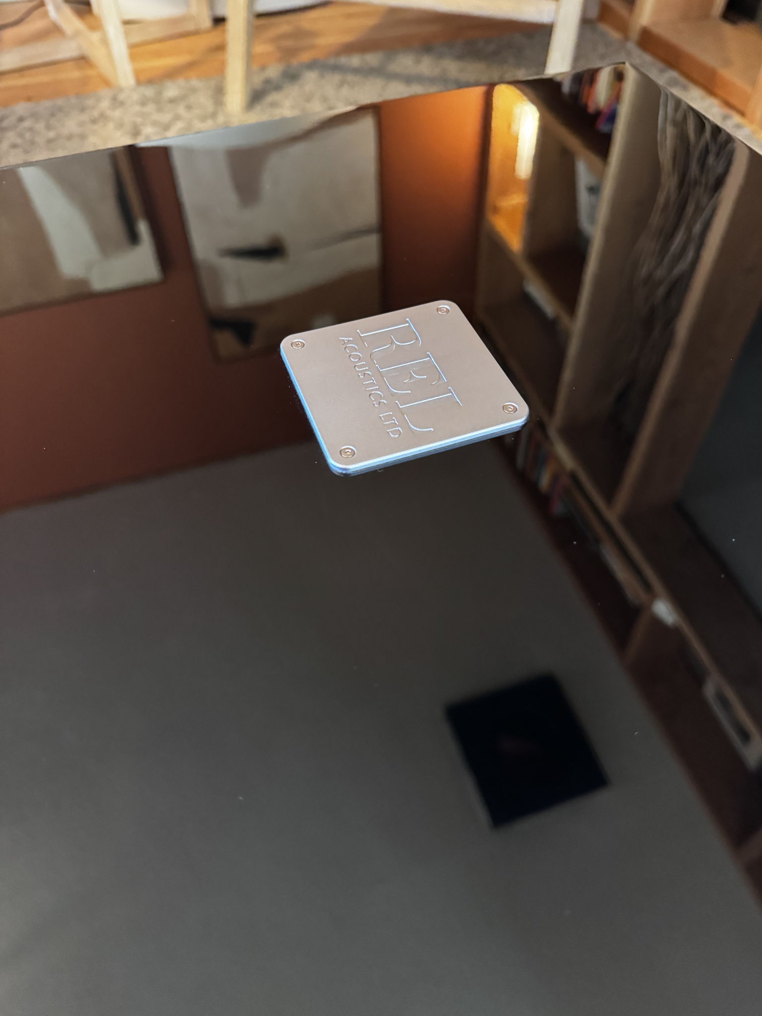 REL Acoustics S/510 6