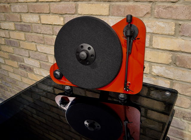 Pro-Ject Audio VT-E R Matte Red Vertical Turntable w/Or...