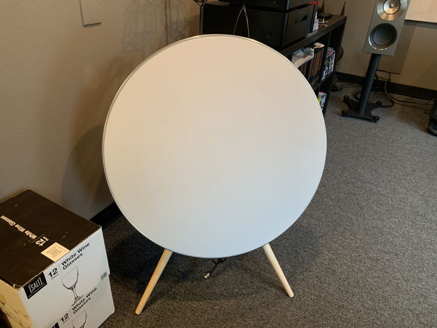 Bang & Olufsen Beoplay A9 version 2