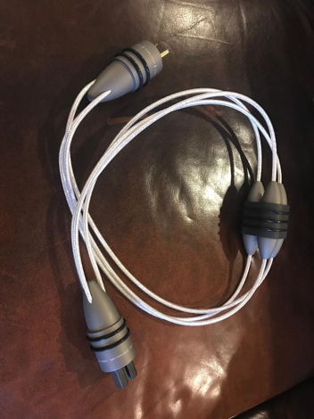 High Fidelity Cables Reveal Power Cable 1M