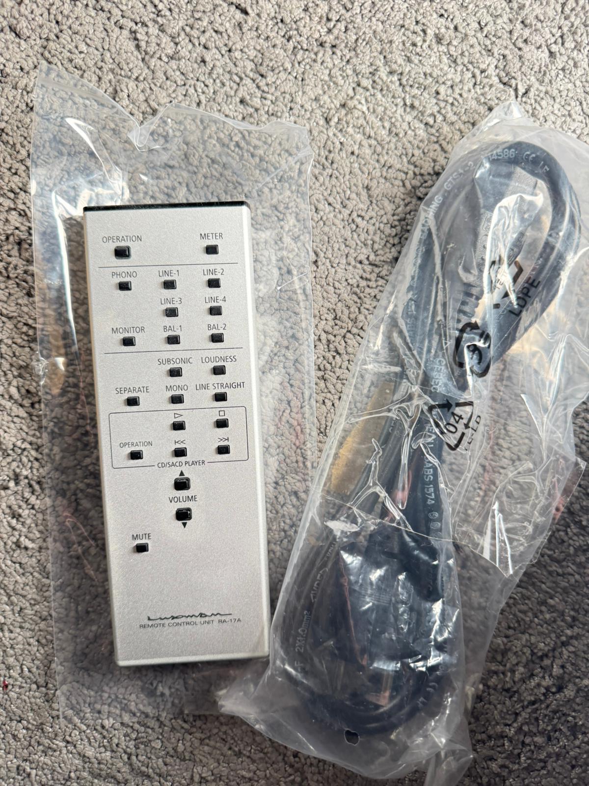 Luxman L-595 A LIMITED Integrated Amplifier 10