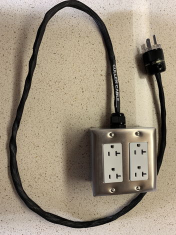 Cullen Cable Crossover Series (4 outlet) Power Strip