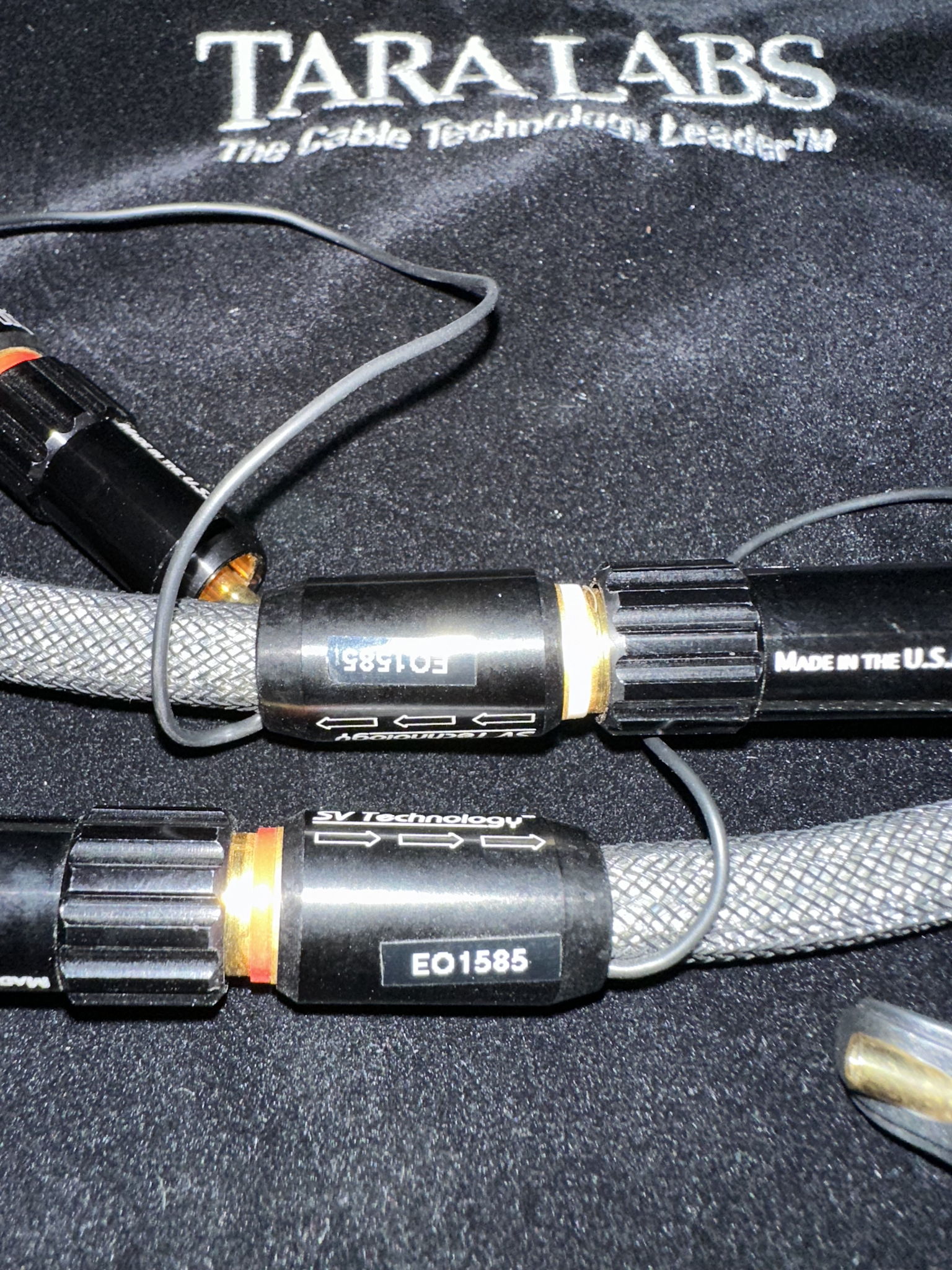 Tara Labs The One ISM on board RCA 1M Interconnect Cables 3