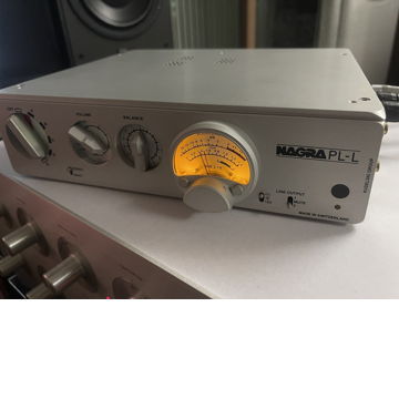 Nagra PL-L preamplifier